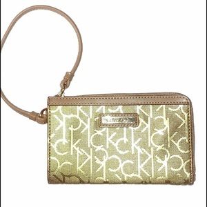 CALVIN KLEIN GOLD WRISTLET